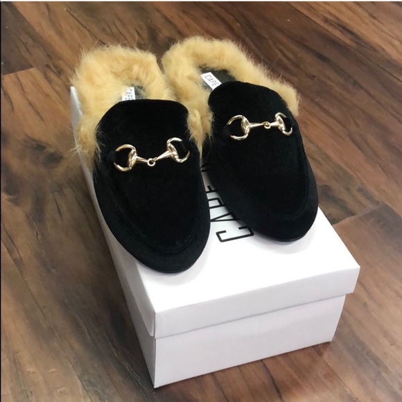 Cape Robbin | Shoes | Comfy Fur Lined 